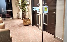 Cozy Spacious 1-Bdr Studio #8. Free Parking